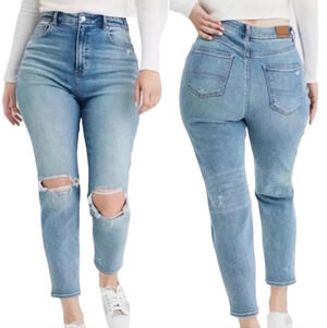 American Eagle High-Rise mom jeans distressed busted knees Medium wash 14